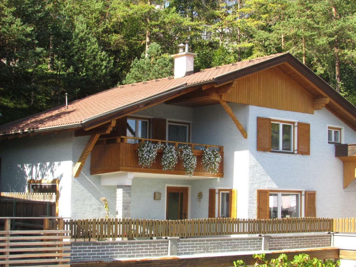 Ferienhaus Tschenett Imst Exterior photo